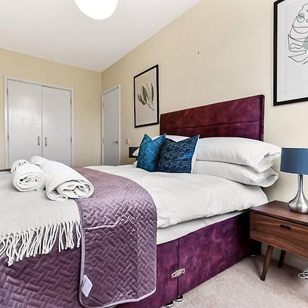 Large Group & Contractor Booking! Duplex W/Parking Milton Keynes Zewnętrze zdjęcie